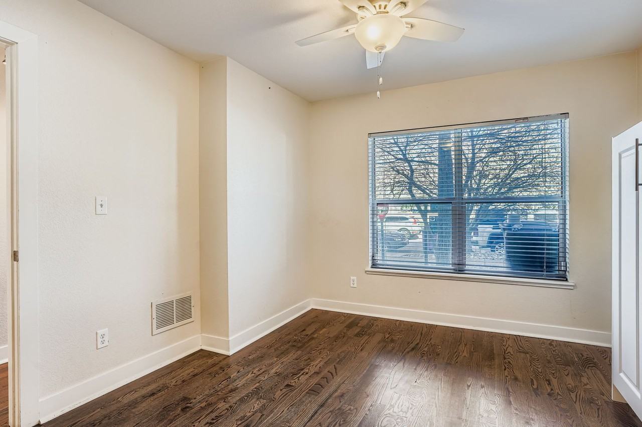 356 W Archer Pl #356 - Photo 4 of 27