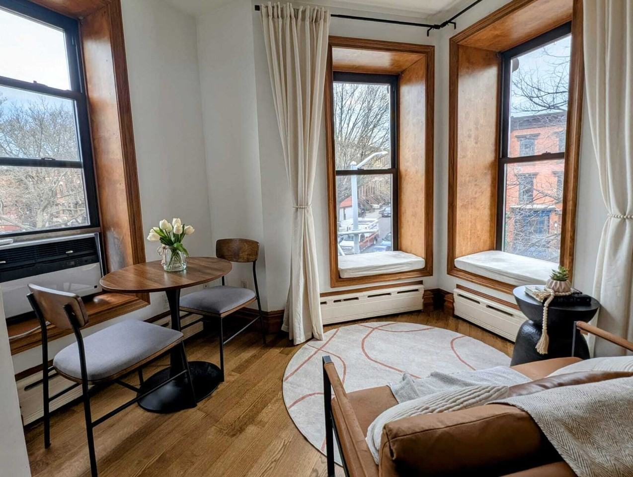 378 6th Ave #3A - Photo 4 of 7