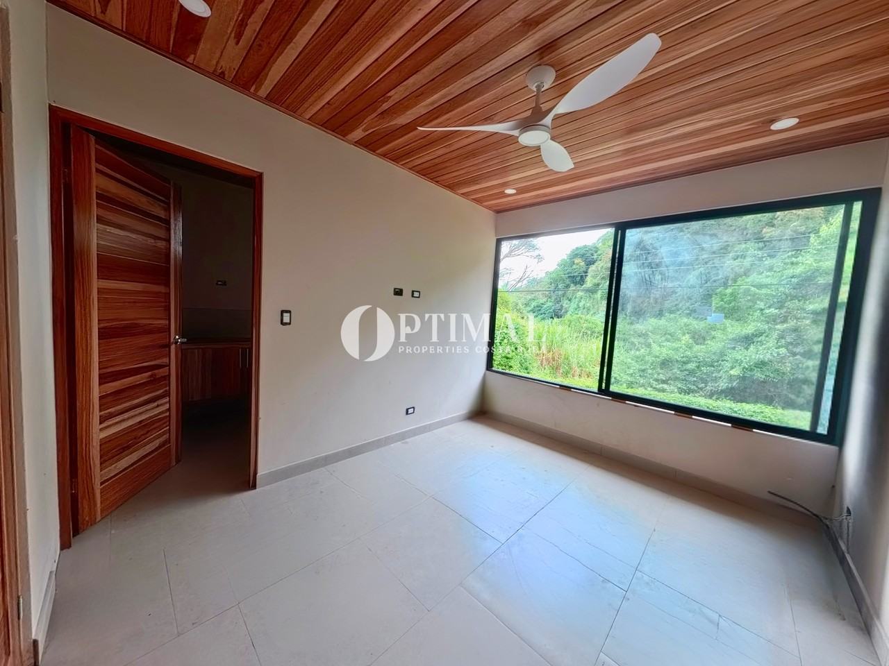 Angeles De Atenas #1 - Photo 4 of 9