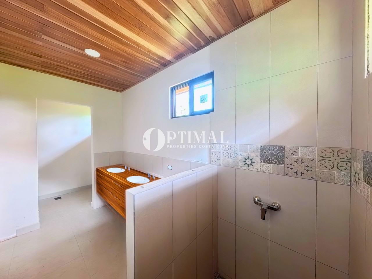 Angeles De Atenas #1 - Photo 7 of 9