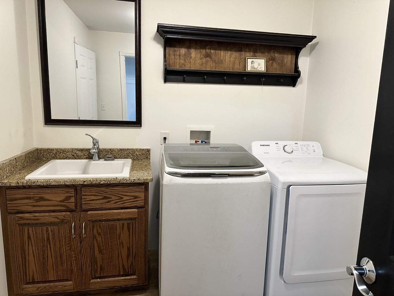 174 Victoria Ln #NA - Photo 3 of 14