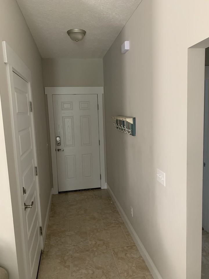 161 Escanaba Ave #NA - Photo 3 of 34