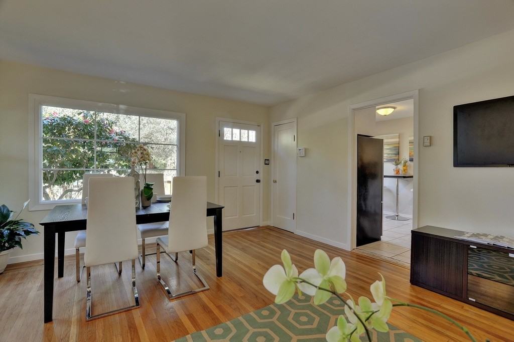 1033 56th St #NA - Photo 7 of 22