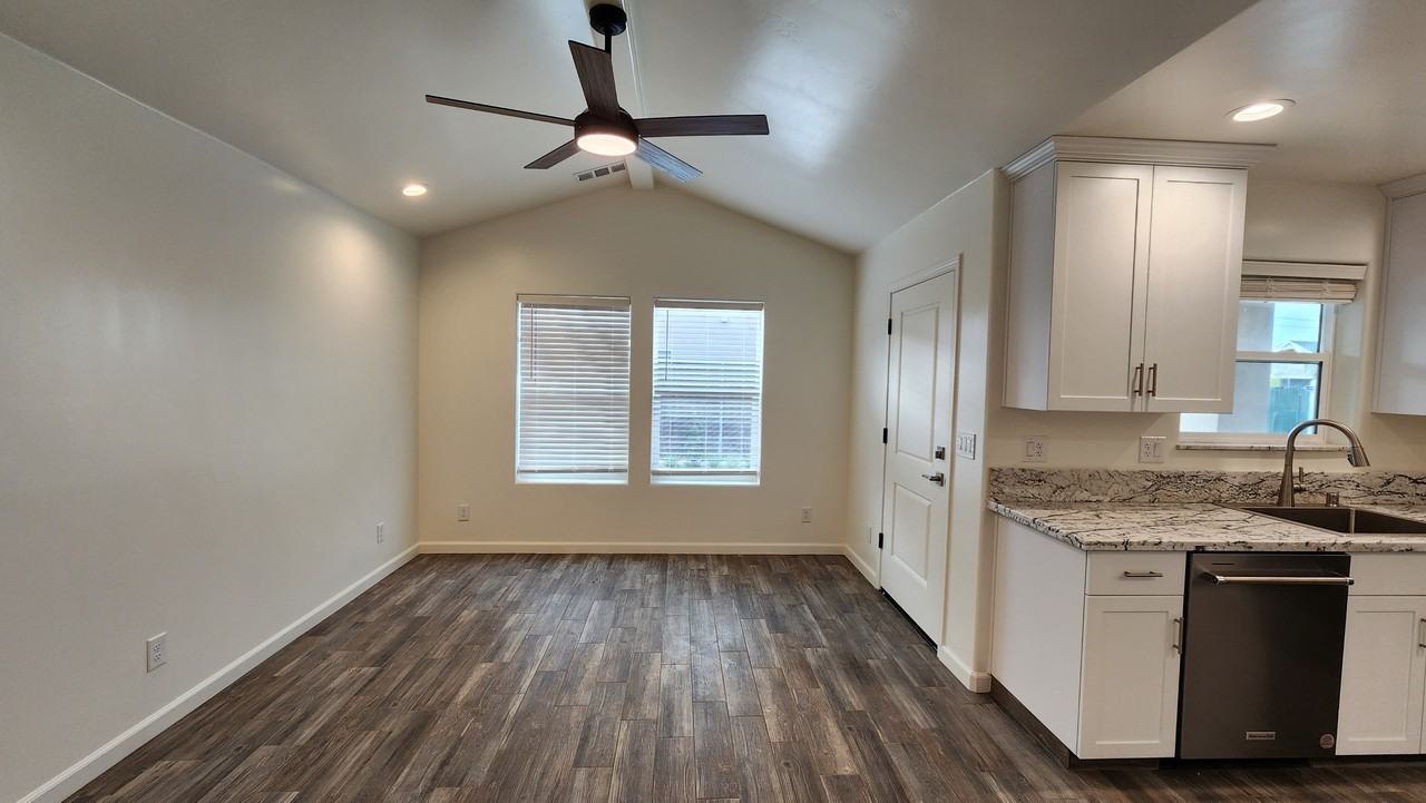 1659 Bullard Ave #NA - Photo 4 of 17