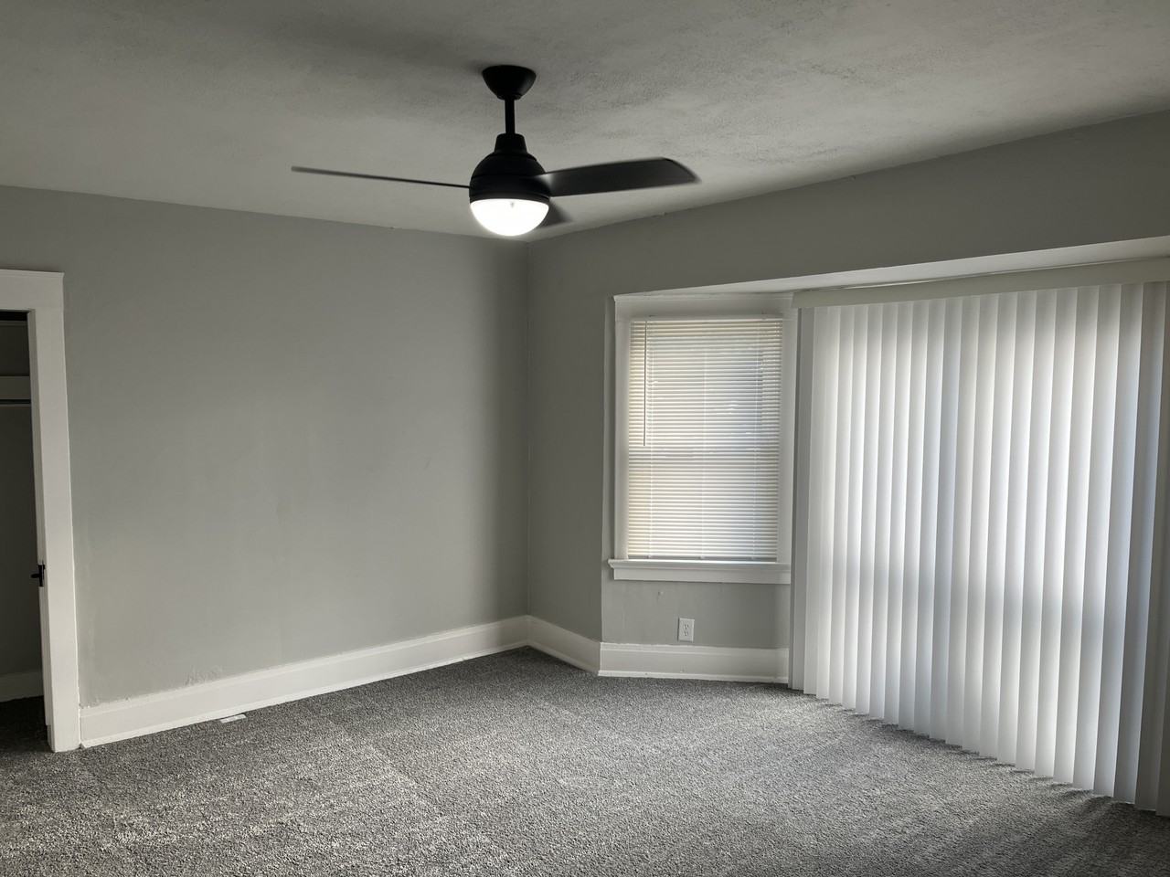 1919 Brookwood Avenue - Photo 4 of 10