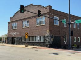 featured image of 151 N 4th St #C