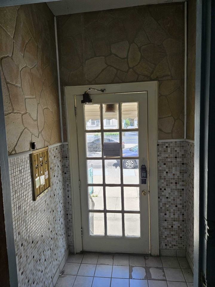 23 Sherman Place - Photo 3 of 5