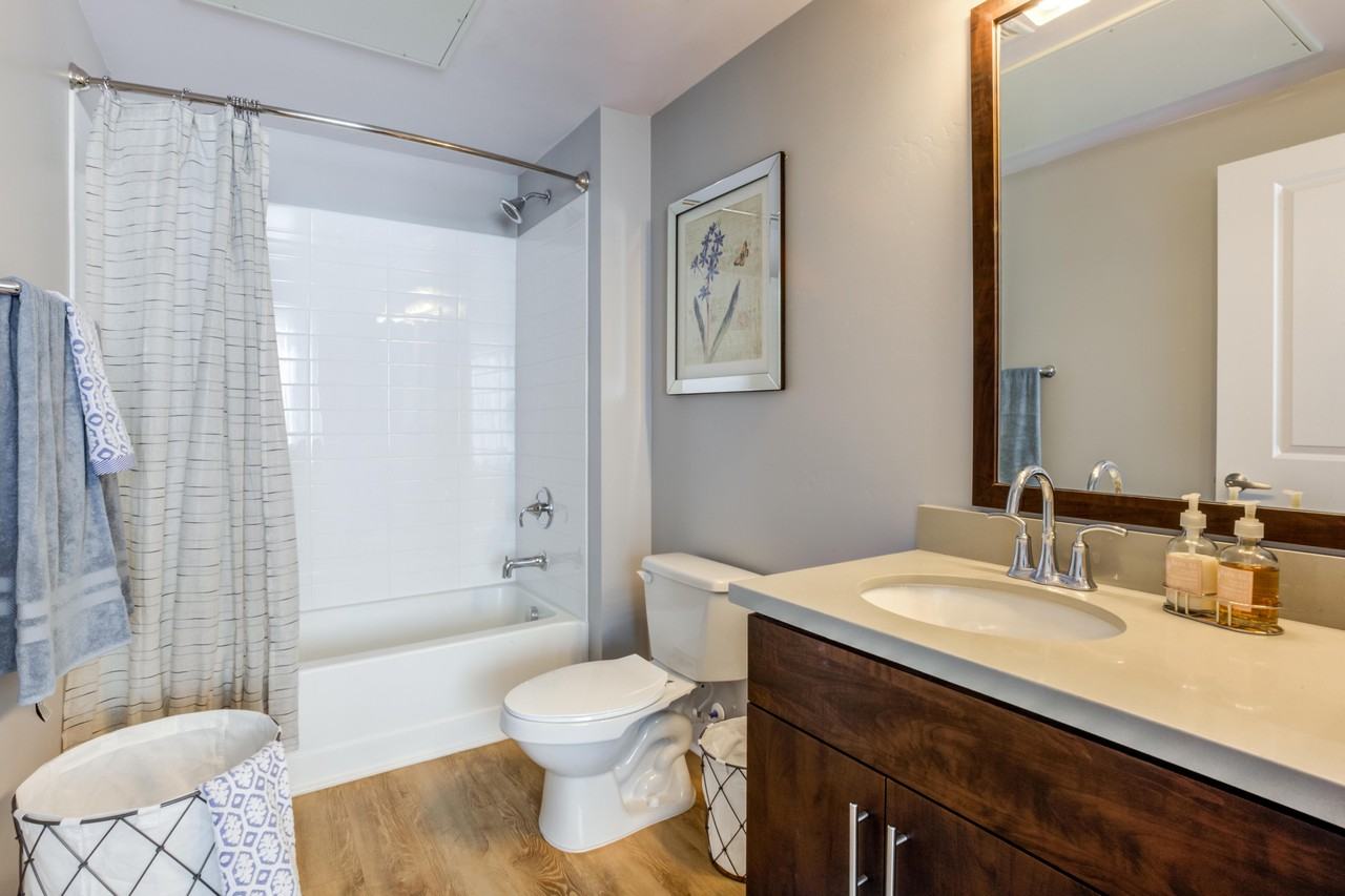 Biltmore at Camelback - Photo 7 of 24