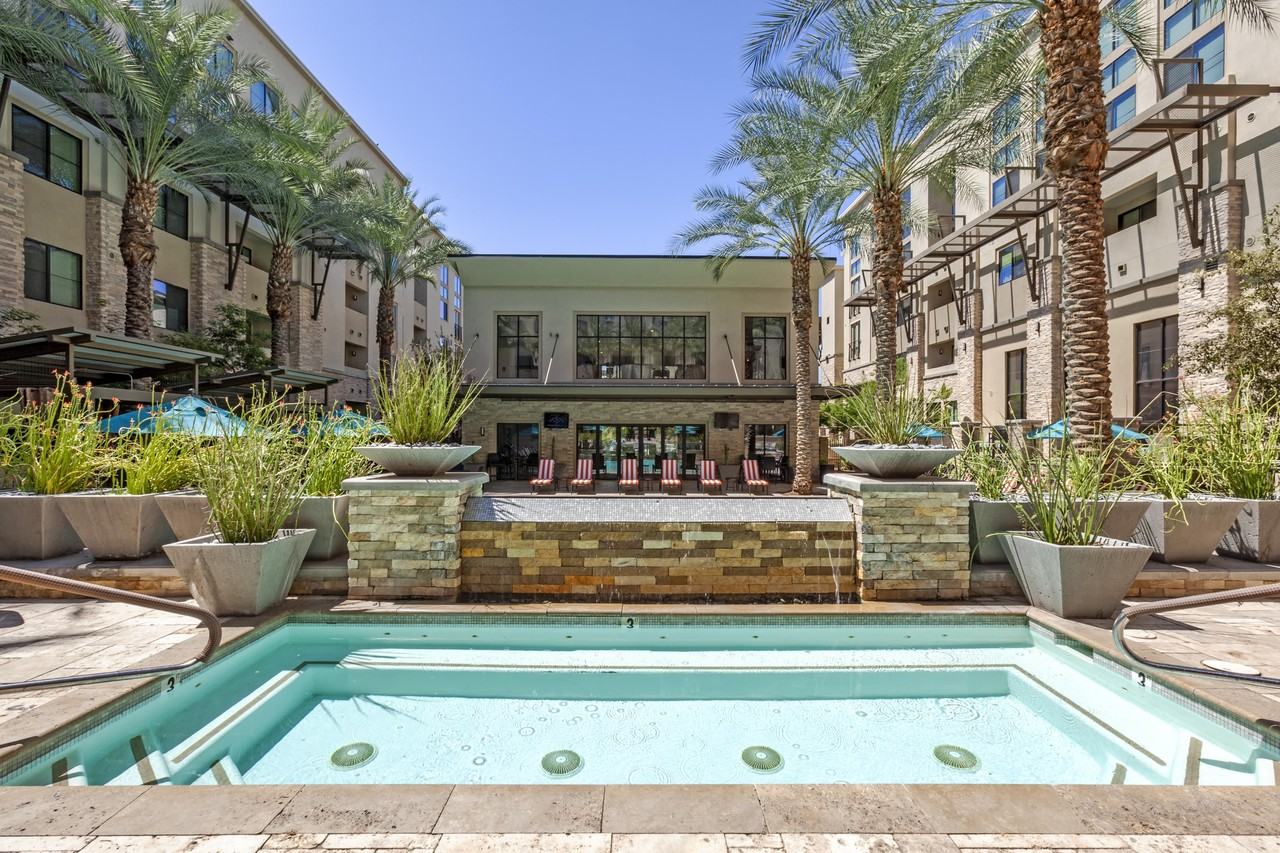 Biltmore at Camelback - Photo 2 of 33