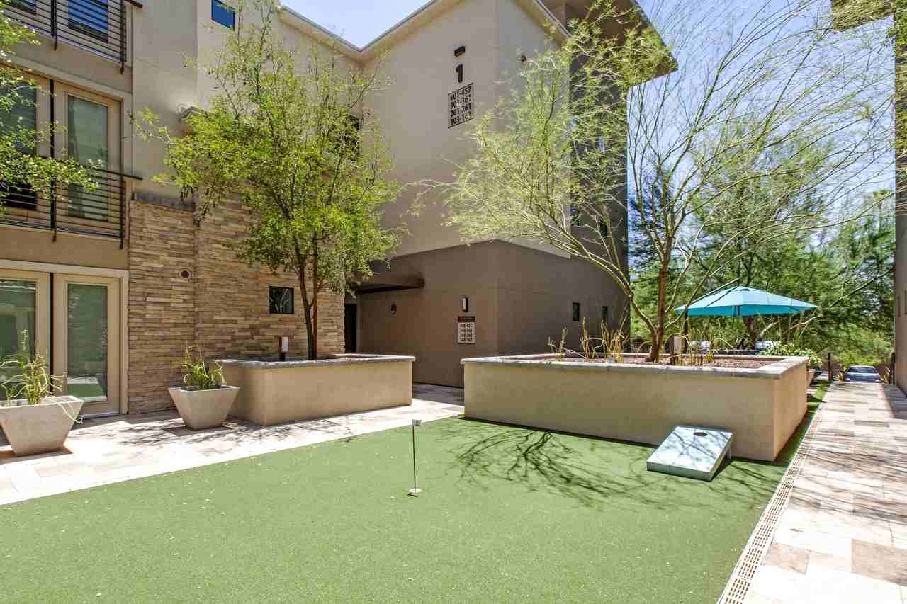 Biltmore at Camelback - Photo 5 of 50