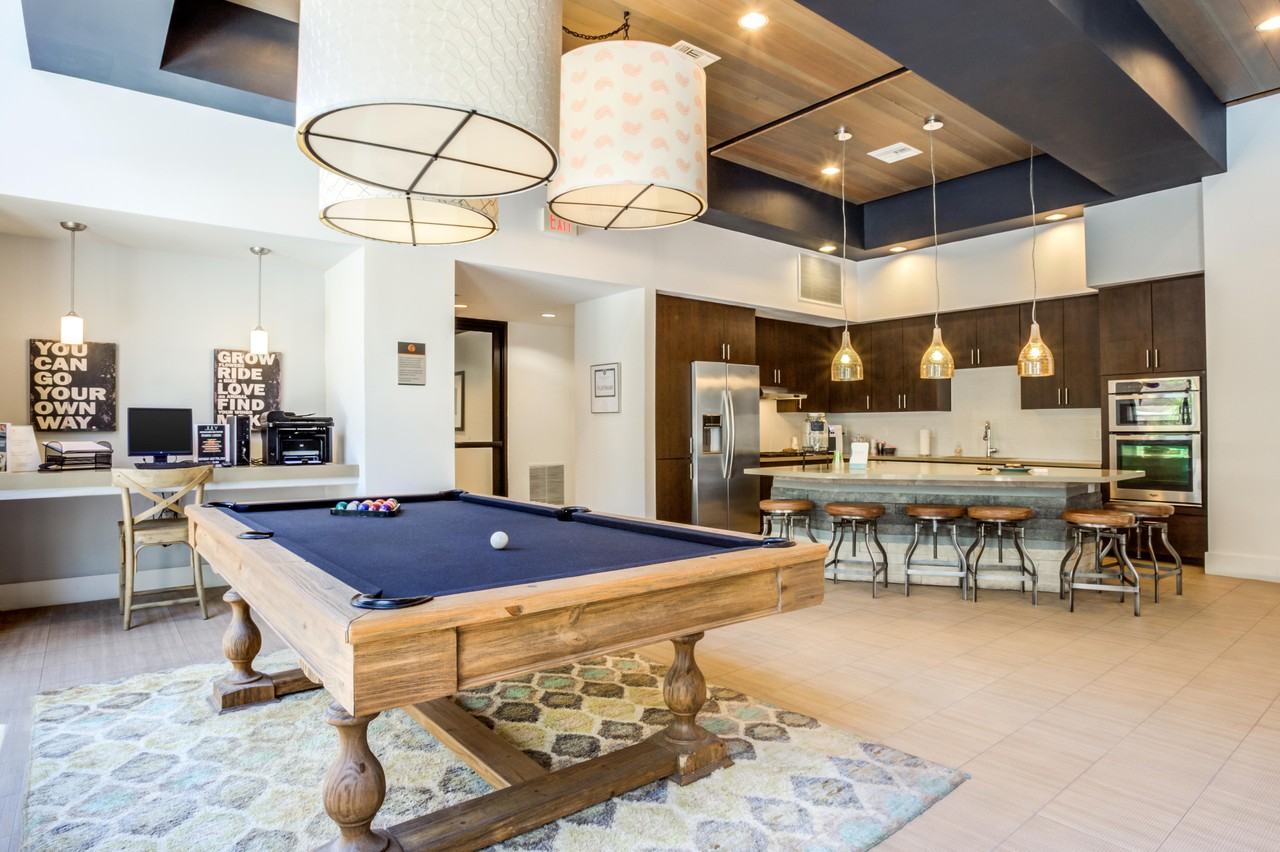 Biltmore at Camelback - Photo 7 of 33