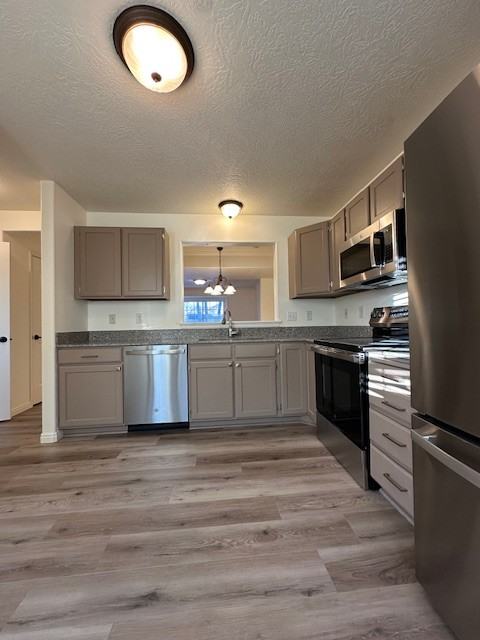 800 E Hamlet Cir S #800 - Photo 6 of 33