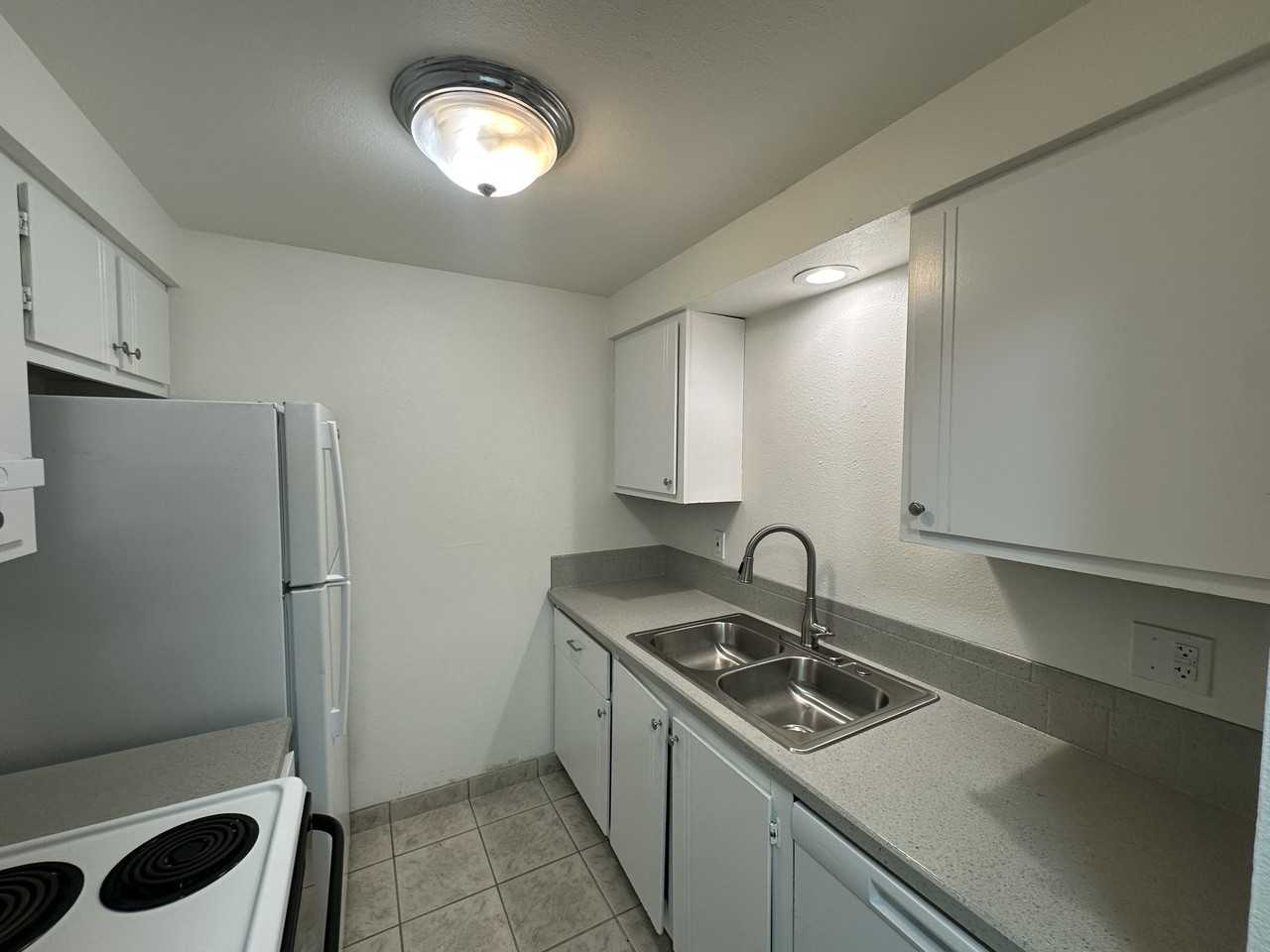 7 on Eighth (1723 W 8th Ave) - Photo 2 of 10