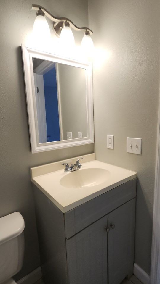 Garland Studio Apartments - Photo 6 of 20