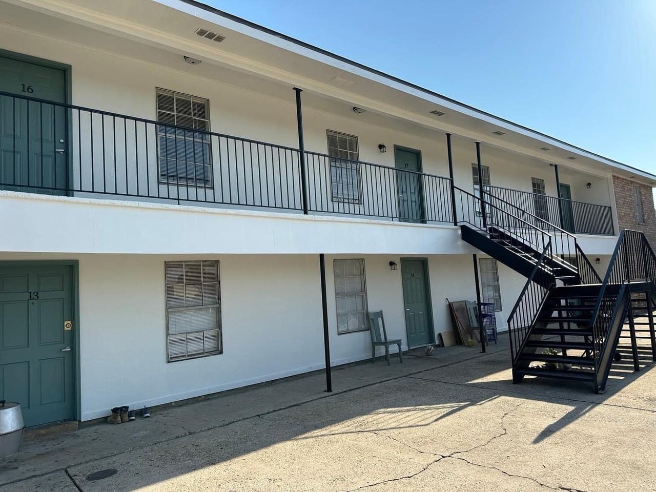 Cheyenne - Photo 6 of 21