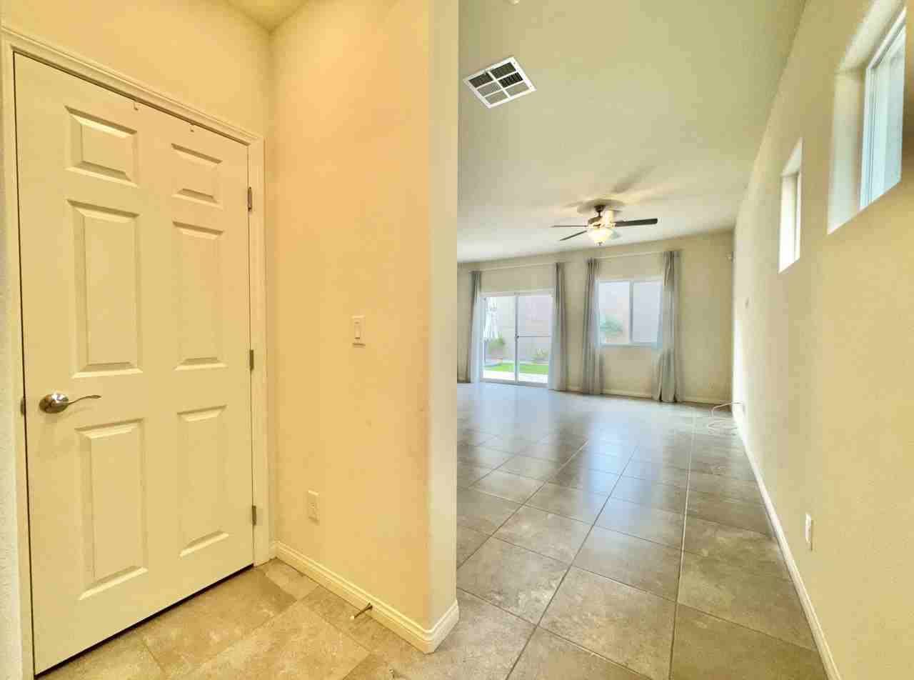 9227 S Park St #1 - Photo 2 of 28