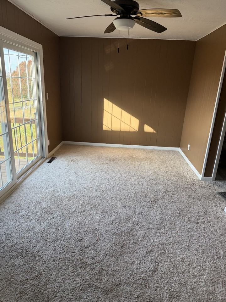 1605 S 8th St #NA - Photo 4 of 13