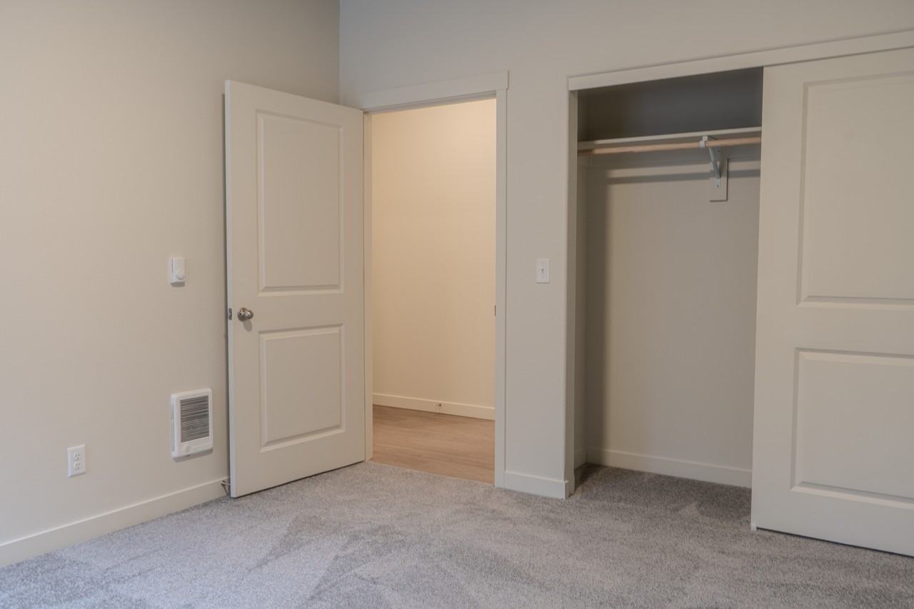 415 Southwest 20th Avenue - Photo 6 of 46