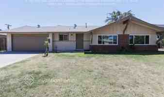 featured image of 2619 Maple St