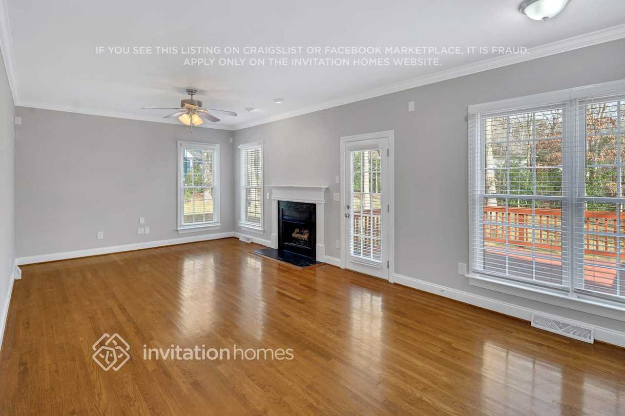 4111 Citation Oaks Ct - Photo 5 of 25