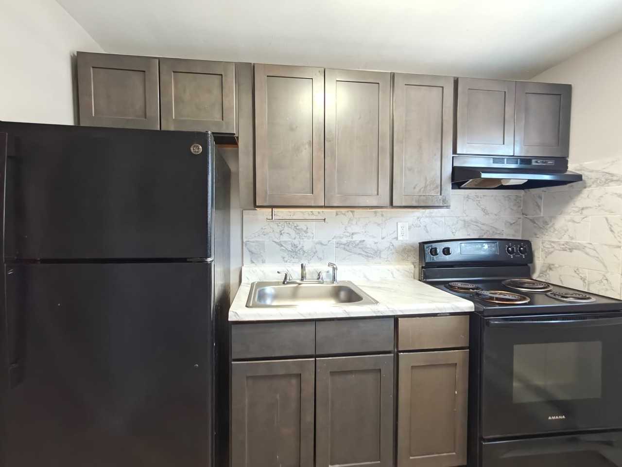 300 Main St #A7 - Photo 2 of 6