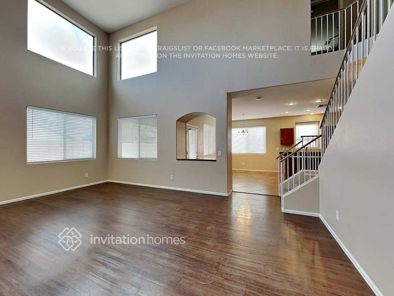 10410 W Illini St - Photo 6 of 24