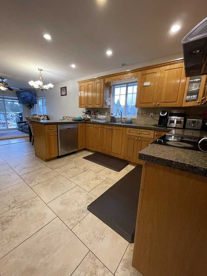 11797 231 St Uppr - Photo 5 of 25