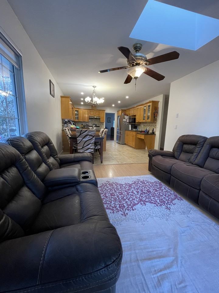 11797 231 St Uppr - Photo 7 of 25