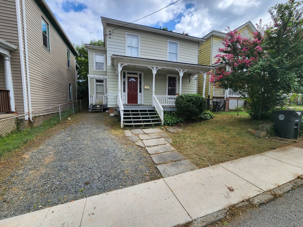 1110 11th St #1 - Photo 2 of 19