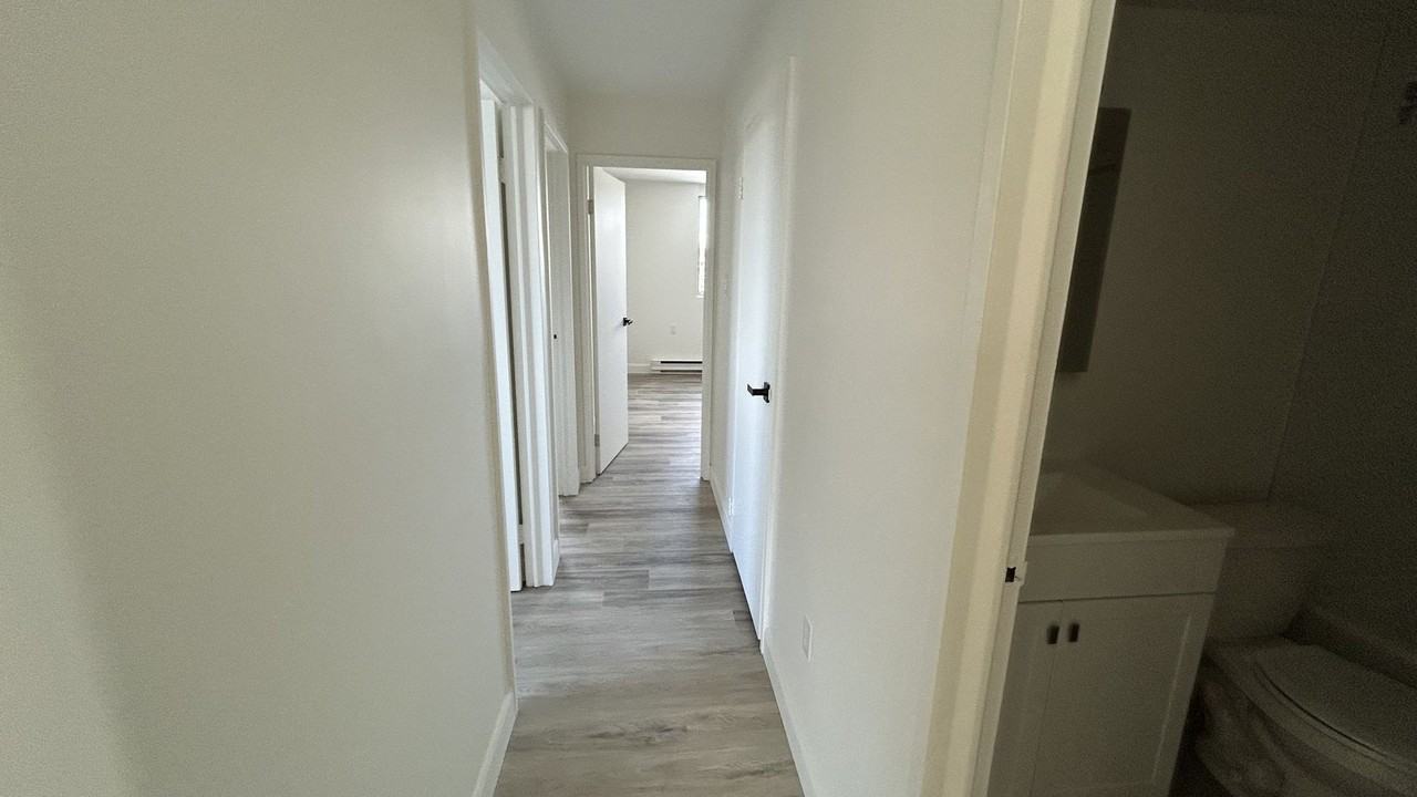 3663 Boul Henri-Bourassa E - Photo 4 of 9