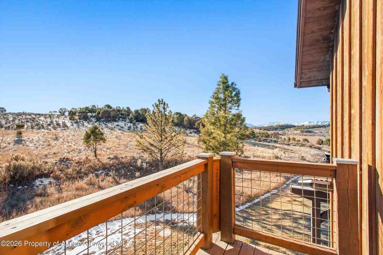 91 Schooner Ln - Photo 4 of 47