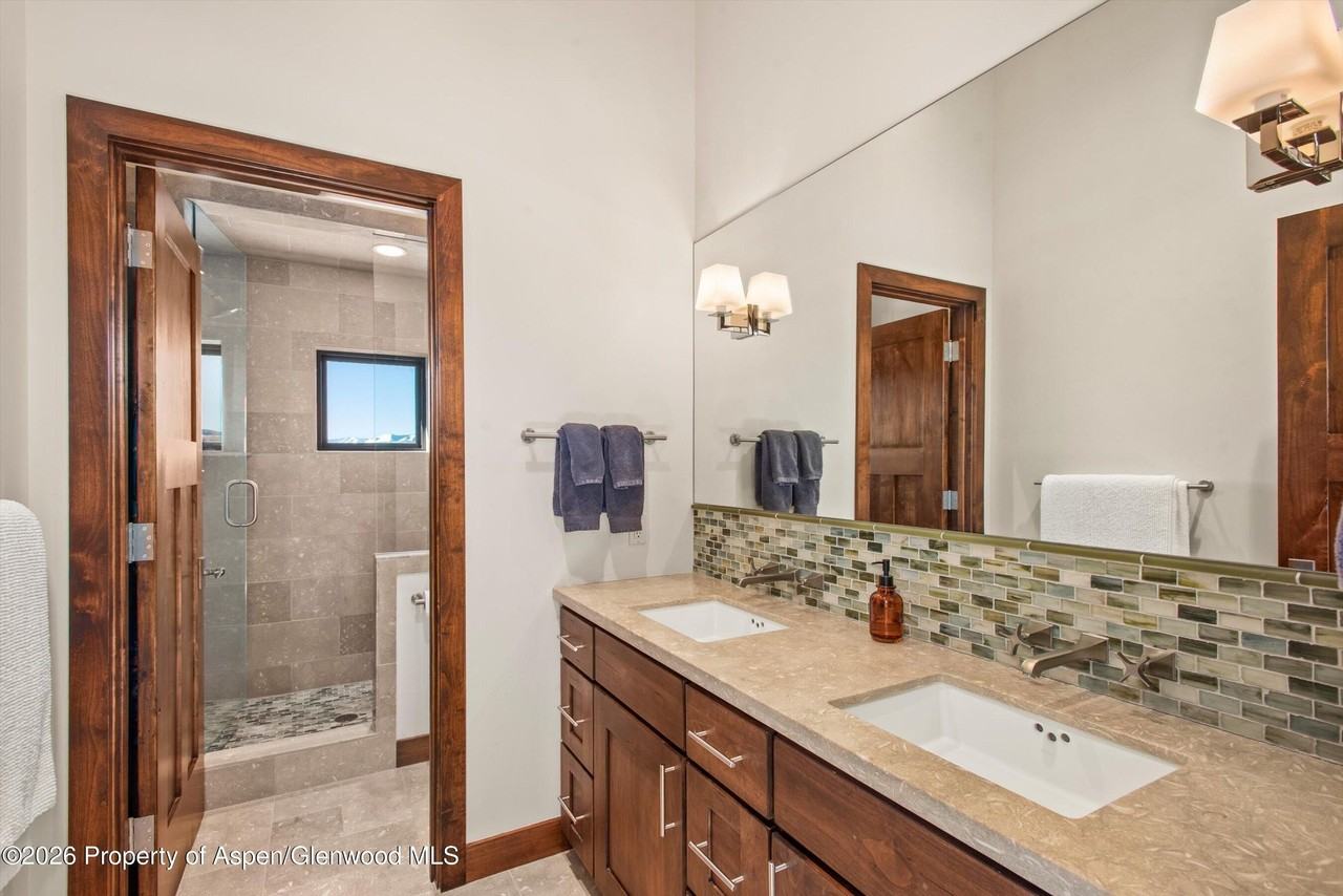 91 Schooner Ln - Photo 5 of 47