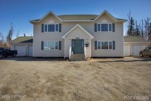 featured image of 8172 W Donna Marie Ln #3