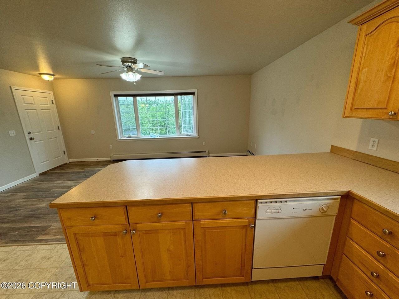 8172 W Donna Marie Ln #3 - Photo 4 of 15