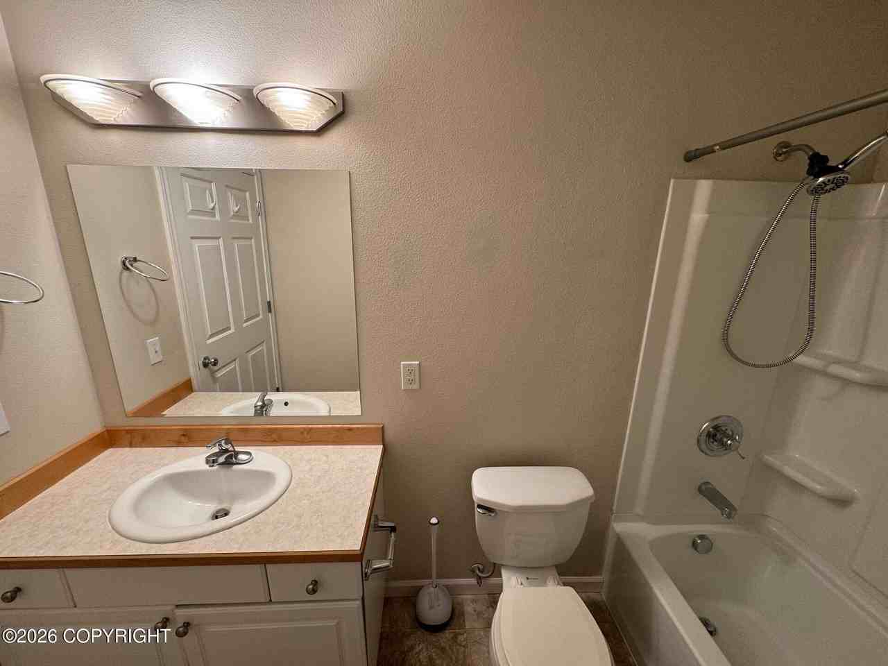 8172 W Donna Marie Ln #3 - Photo 5 of 15