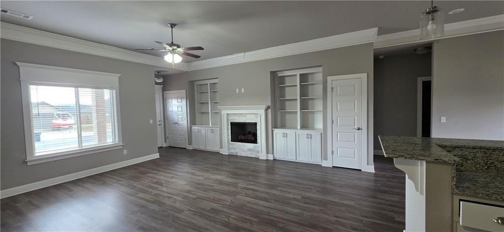 902 Sugar Loaf St - Photo 4 of 12