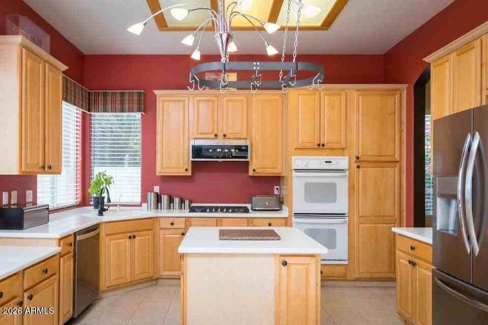 1004 S Parkcrest St - Photo 7 of 16