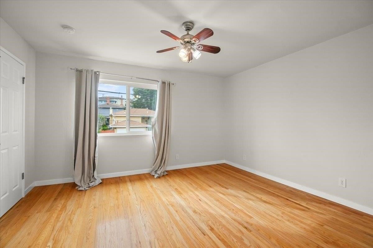 18500 Crest Ave - Photo 7 of 16