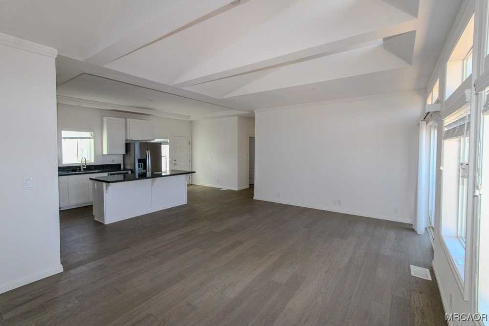 1336 La Crescenta Drive unit: 1 #1 - Photo 6 of 38