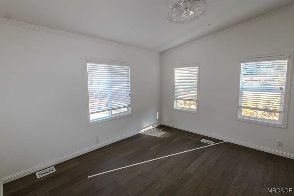 1336 La Crescenta Drive unit: 2 #2 - Photo 7 of 28