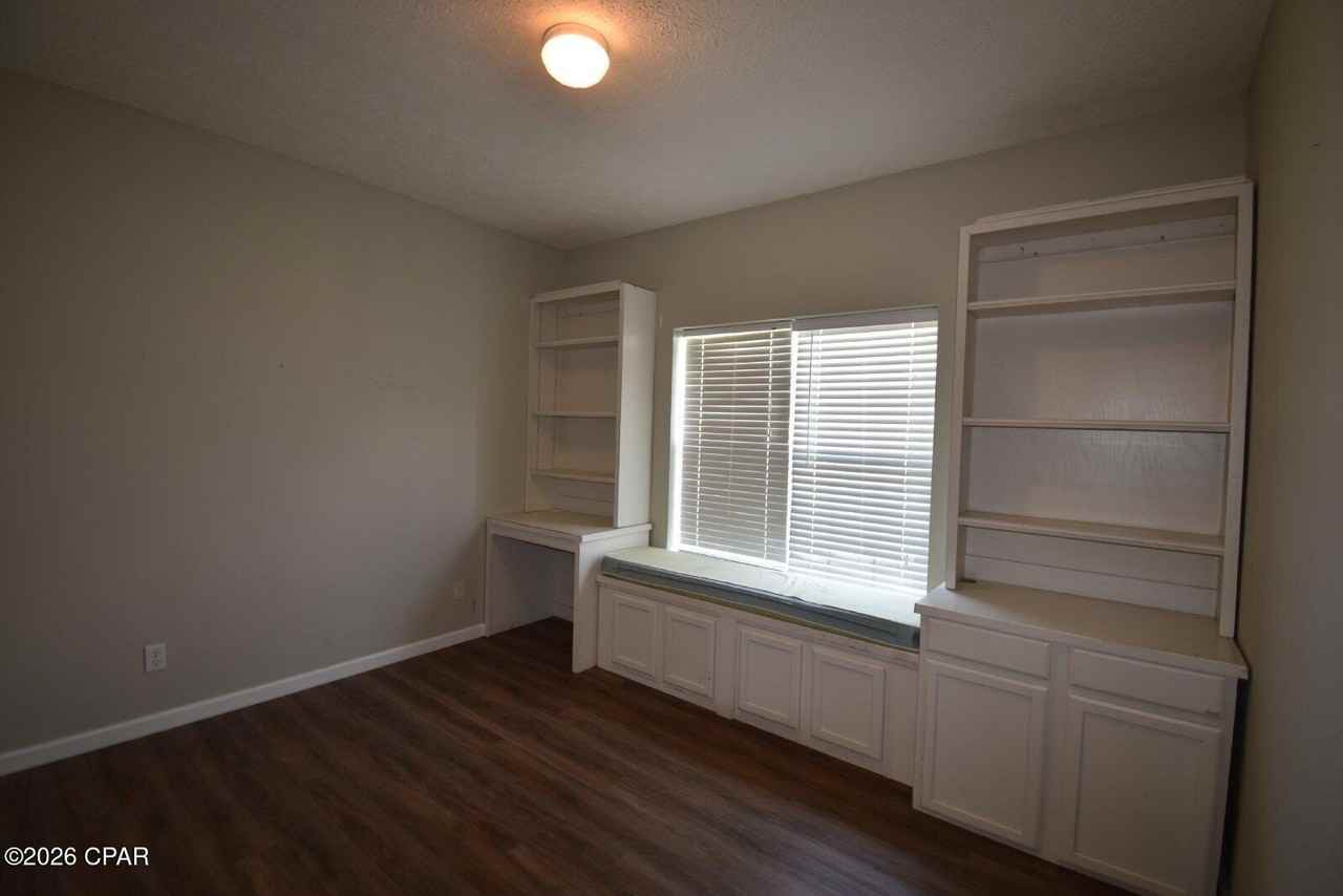 2306 Dragonfly Ln - Photo 6 of 15