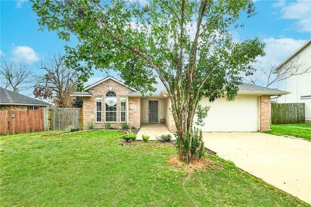 2230 Howell Ave - Photo 2 of 26