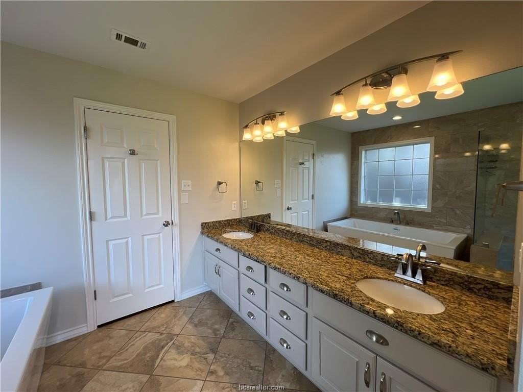 4713 Shoal Creek Dr - Photo 6 of 14