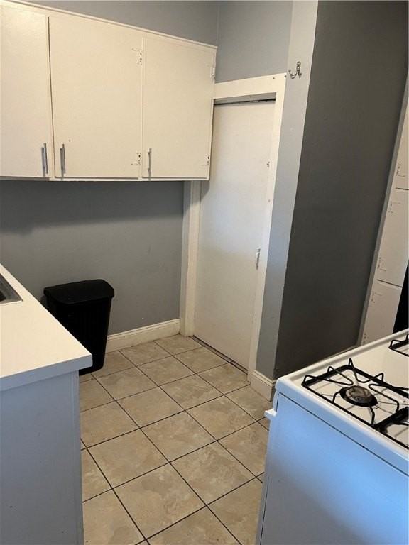 627 W Water St - Photo 4 of 7