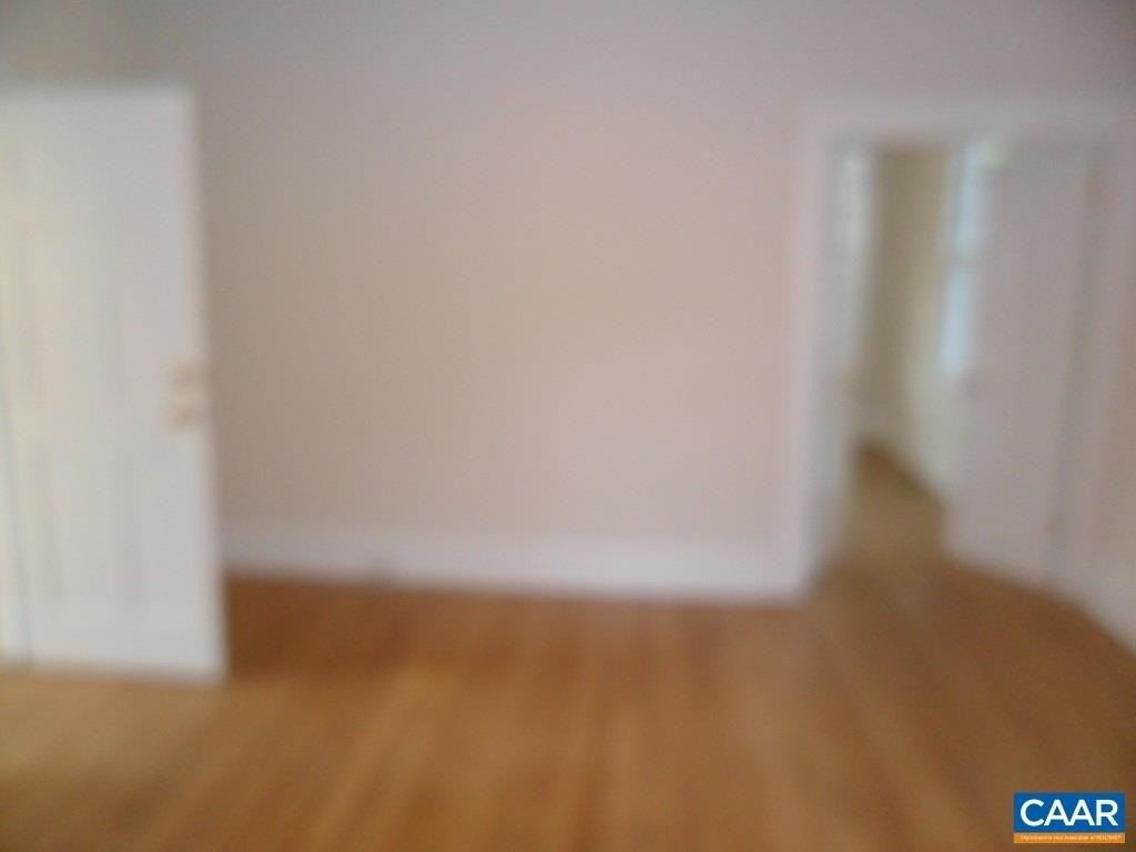 1411 Gordon Ave - Photo 6 of 30