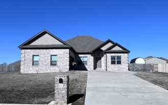 40 Darlin Dr - Photo 1 of 1