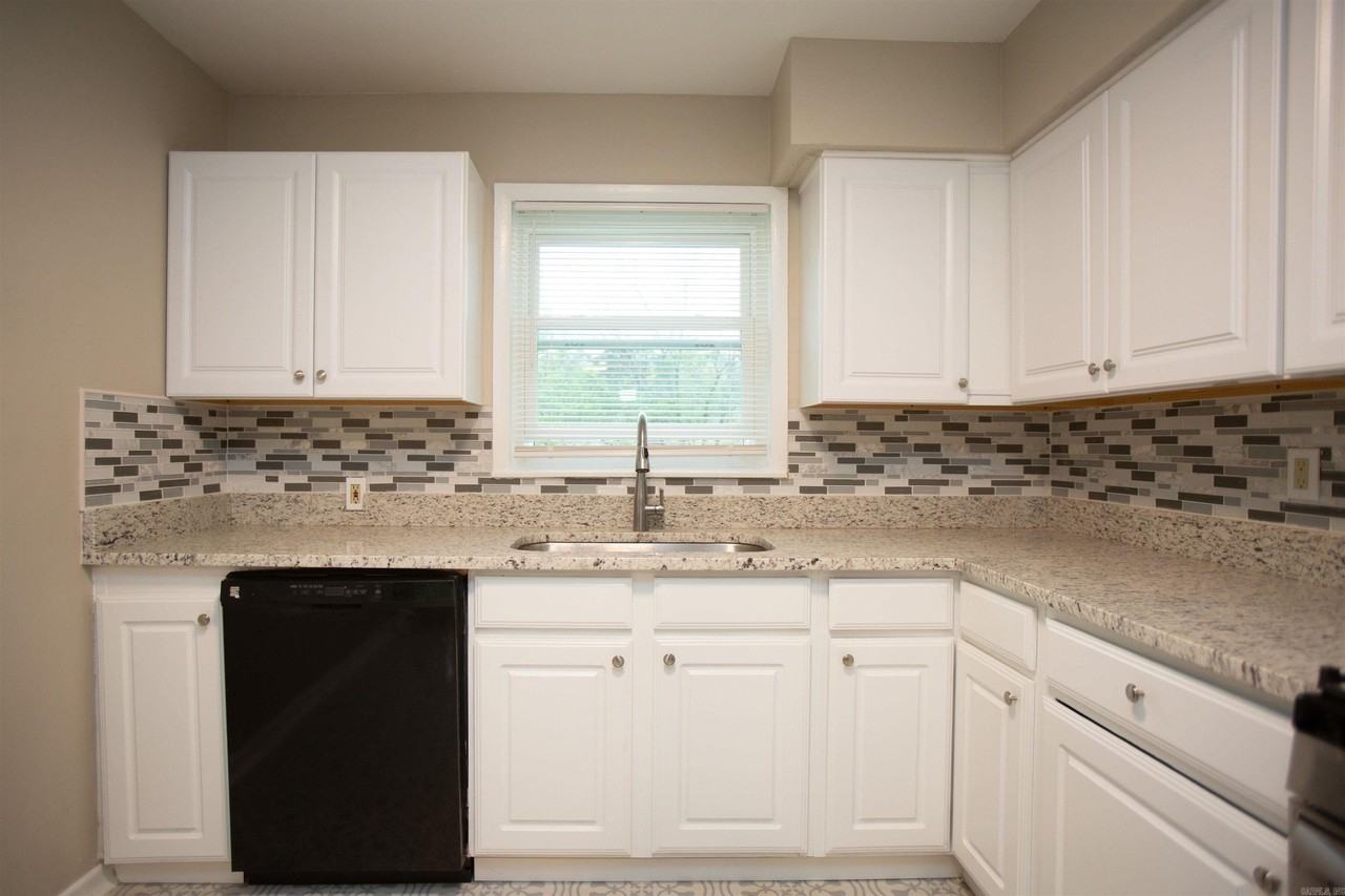 2308 Blackwood Rd - Photo 6 of 25