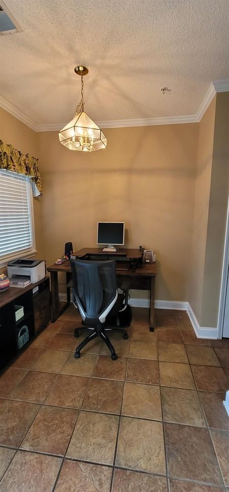 1100 Commons Blvd - Photo 3 of 39