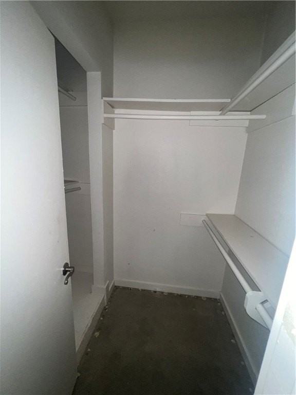 2510 Cresterrace Dr - Photo 7 of 10