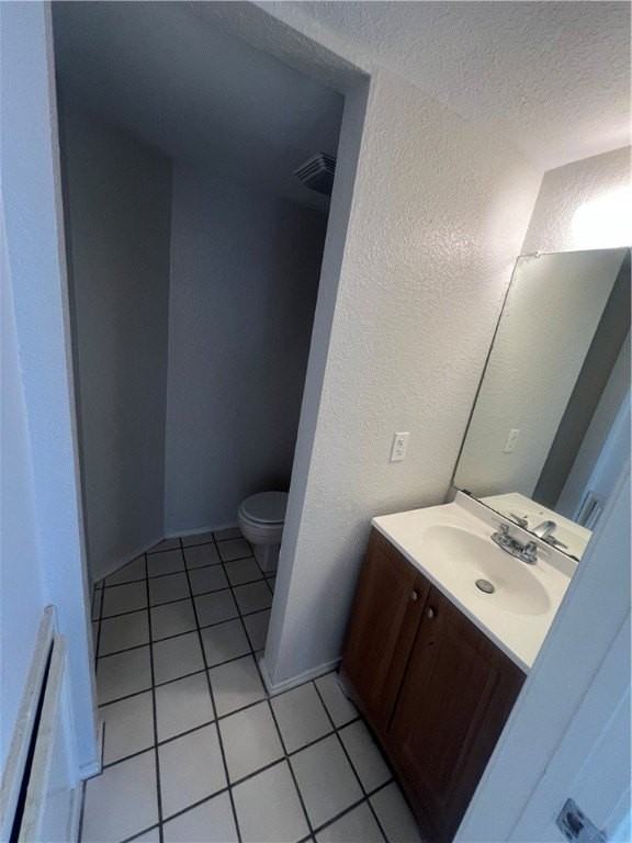 7045 Laramie Ln - Photo 6 of 16